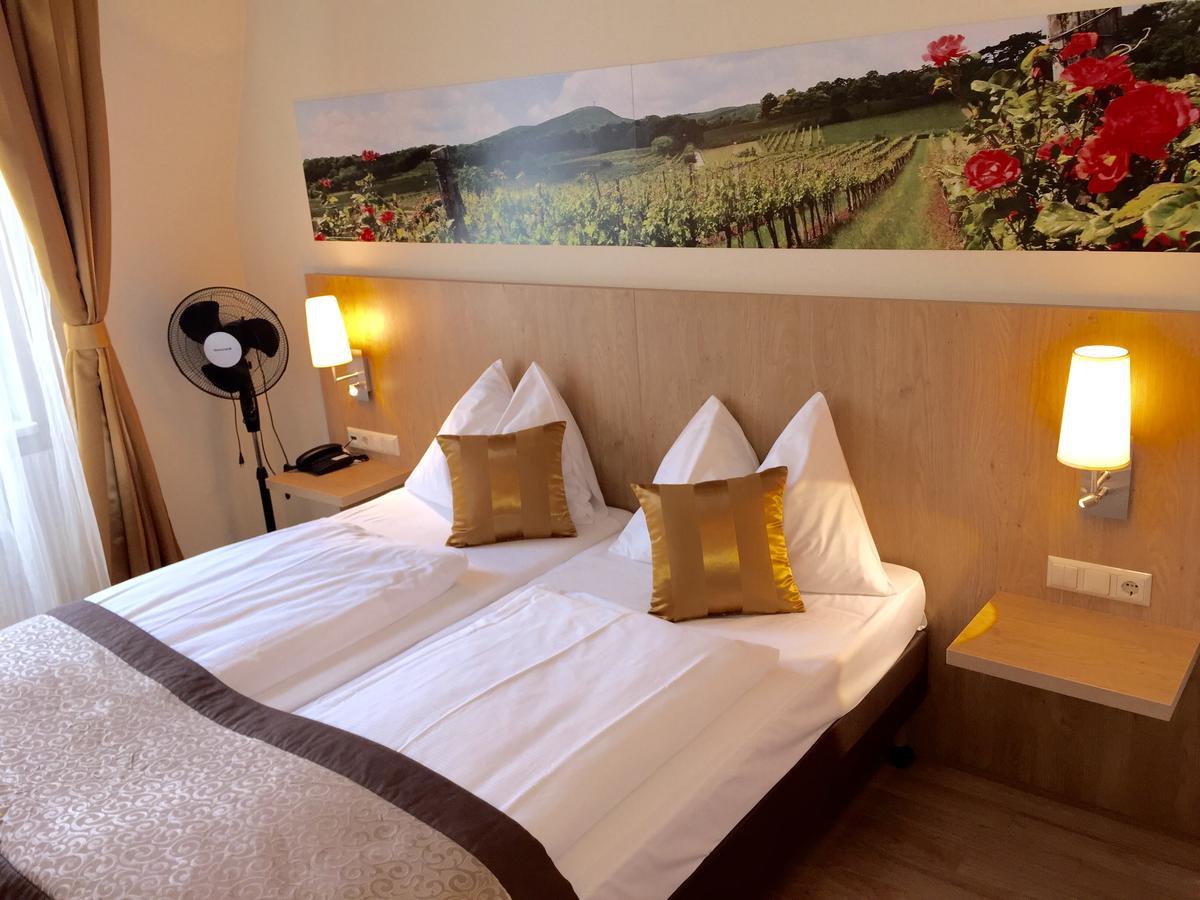 Hotel Babenbergerhof 뫼들링 외부 사진